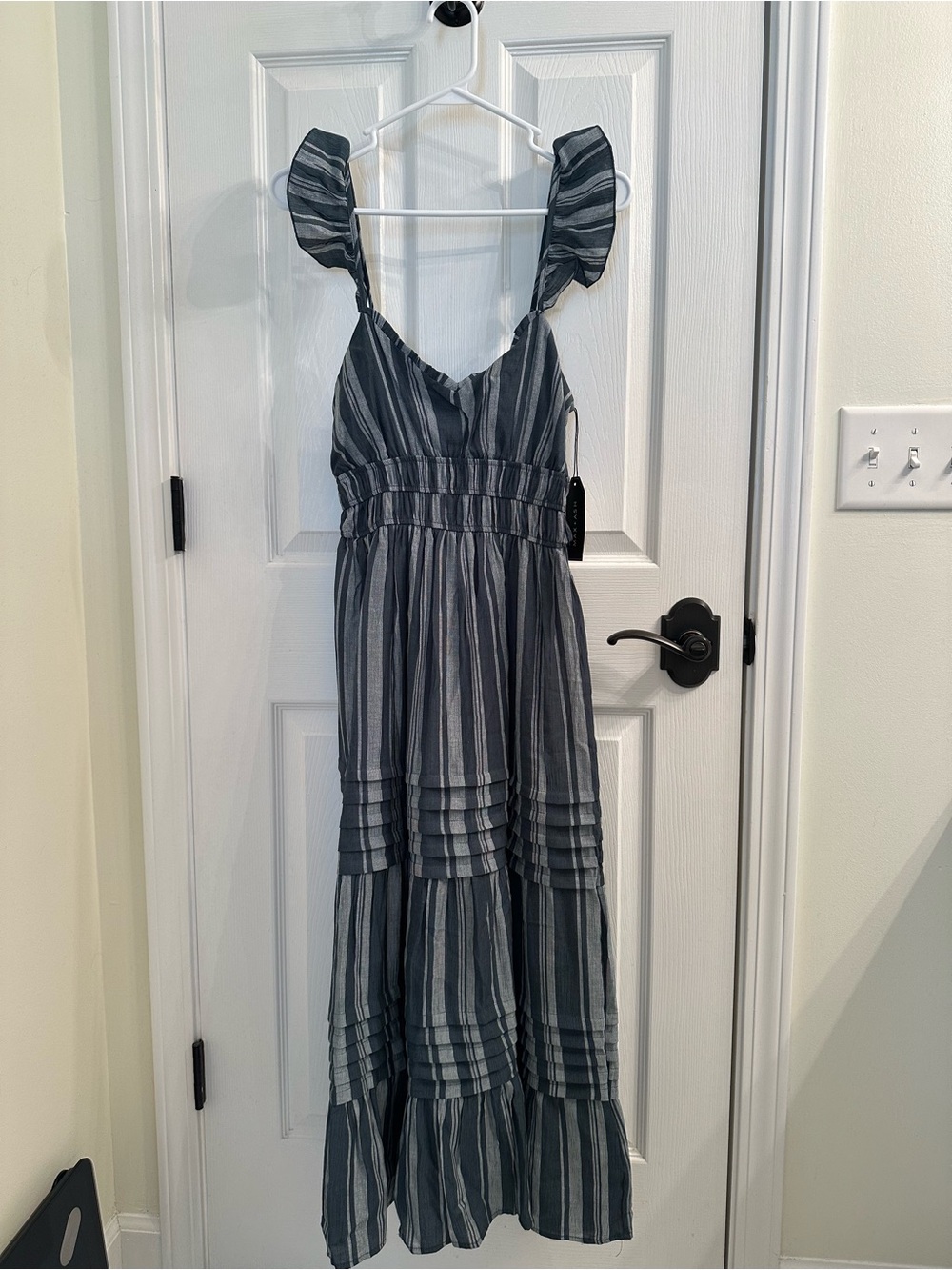 NWT Max + Ash Striped Maxi Dress – Size Small